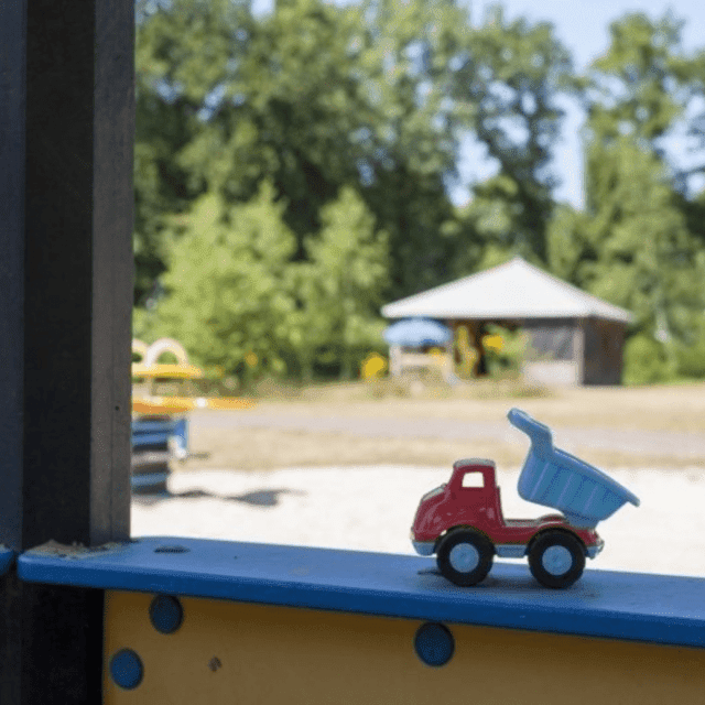 Camphome für 5 Personen