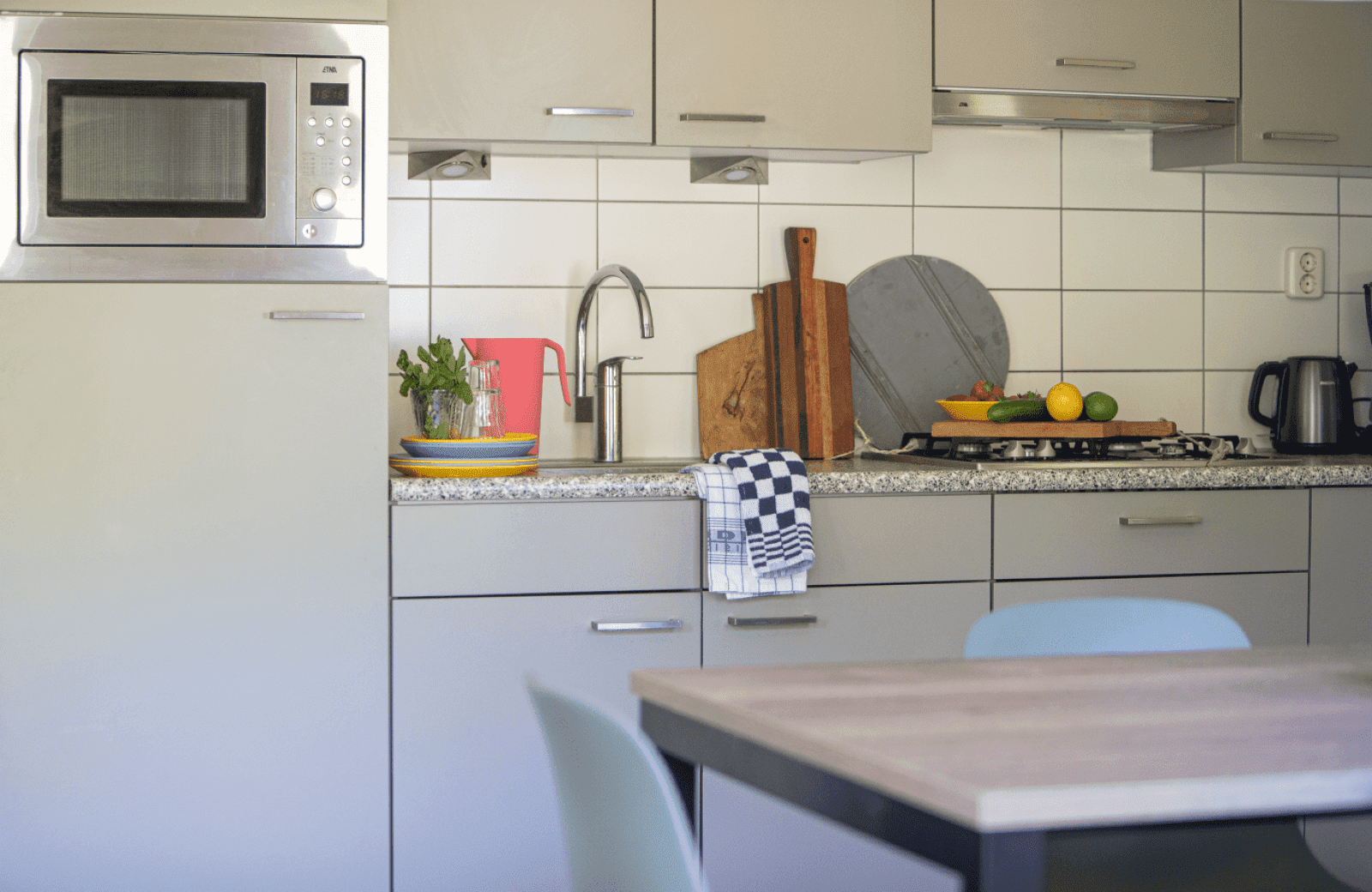 Kindervakantiehuis keuken inzoom verkleind