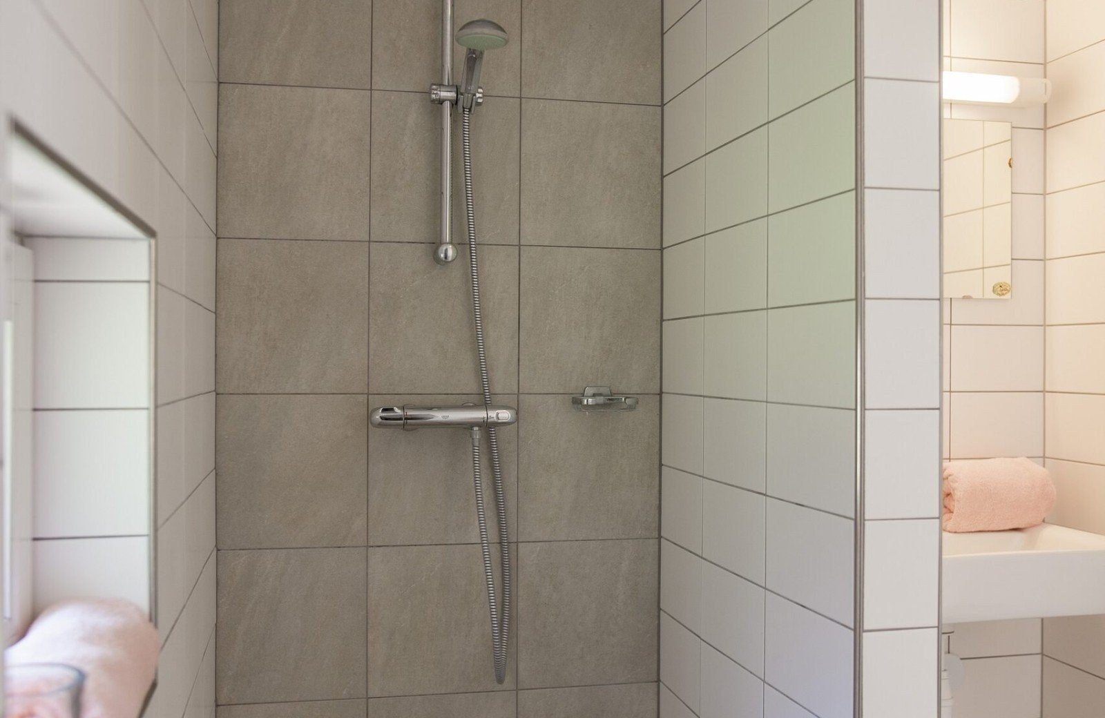 Vakantiehuis type c badkamer 66e82eb470ba8